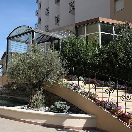 Hotel Plaza Llido Degli Estensi Exterior photo